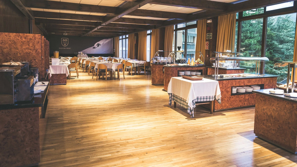 Hotel Montarto - - Caranva