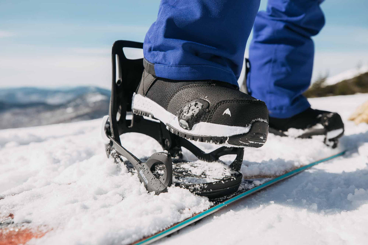 Alquiler Esquís Baqueira Beret - Esquí / Intermedio / Equipo Completo - Caranva