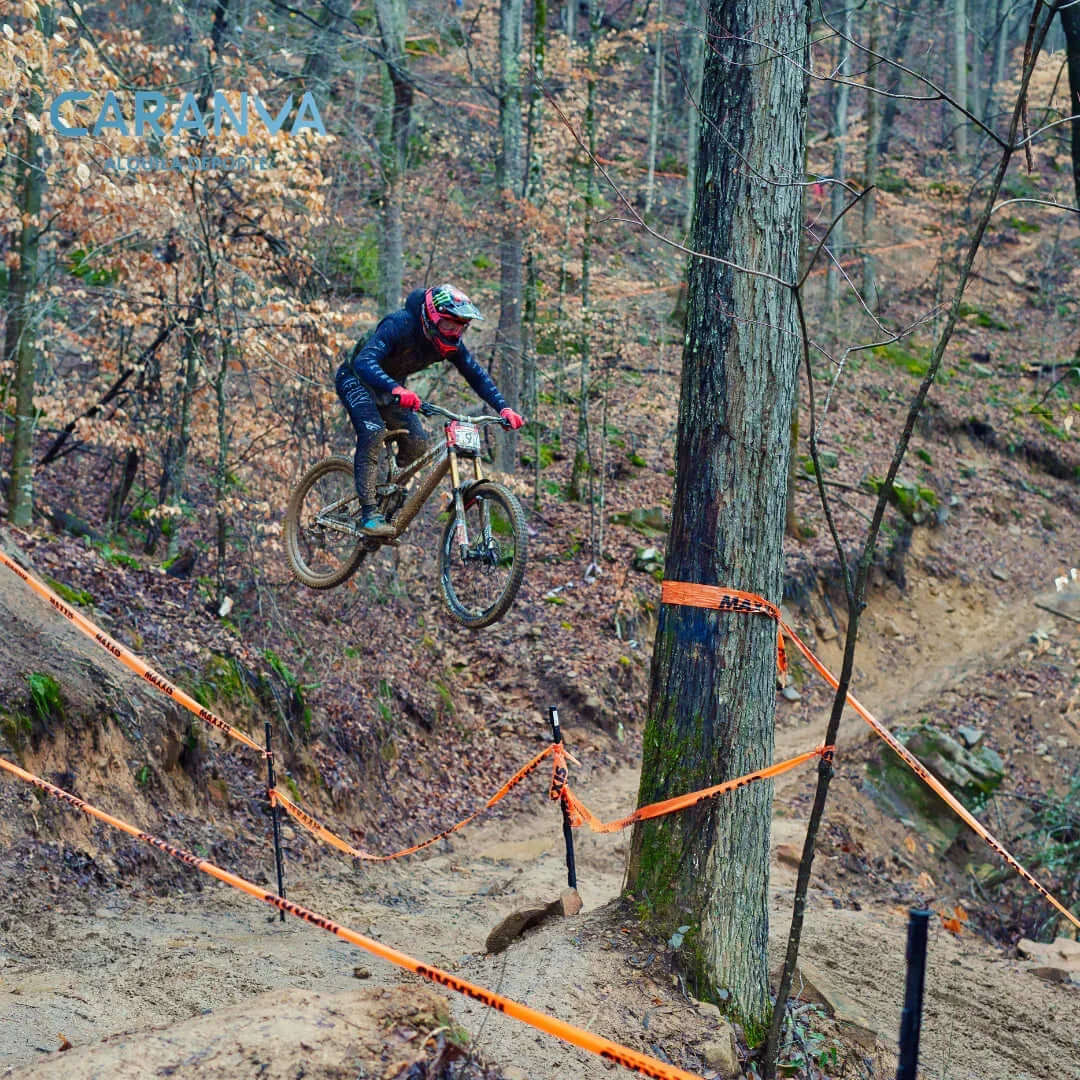 Alquiler Bici Descenso Baqueira - -CaranvaSports - temporada 2026